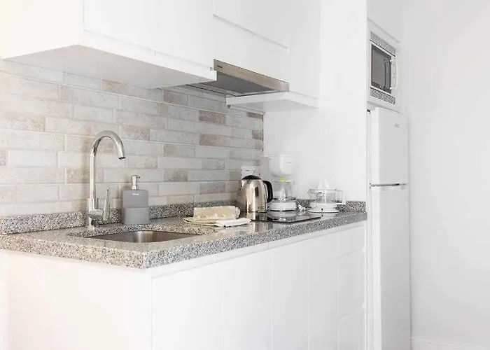 Sunnyland Martianez 4 Apartament *